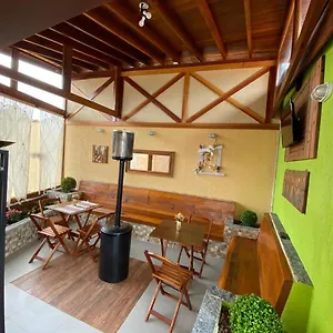 Casa de hóspedes Chales Campos De Jordao, Campos do Jordão